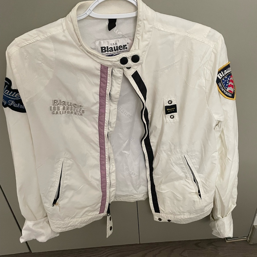 White jacket